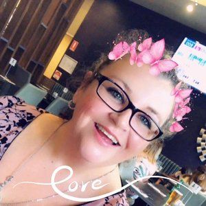 Meet your Posher, Jeanine